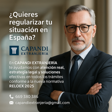 Regularización de inmigrantes en España con arraigo y residencia Abogado de CAPANDI Extranjería explicando opciones para regularizar a inmigrantes